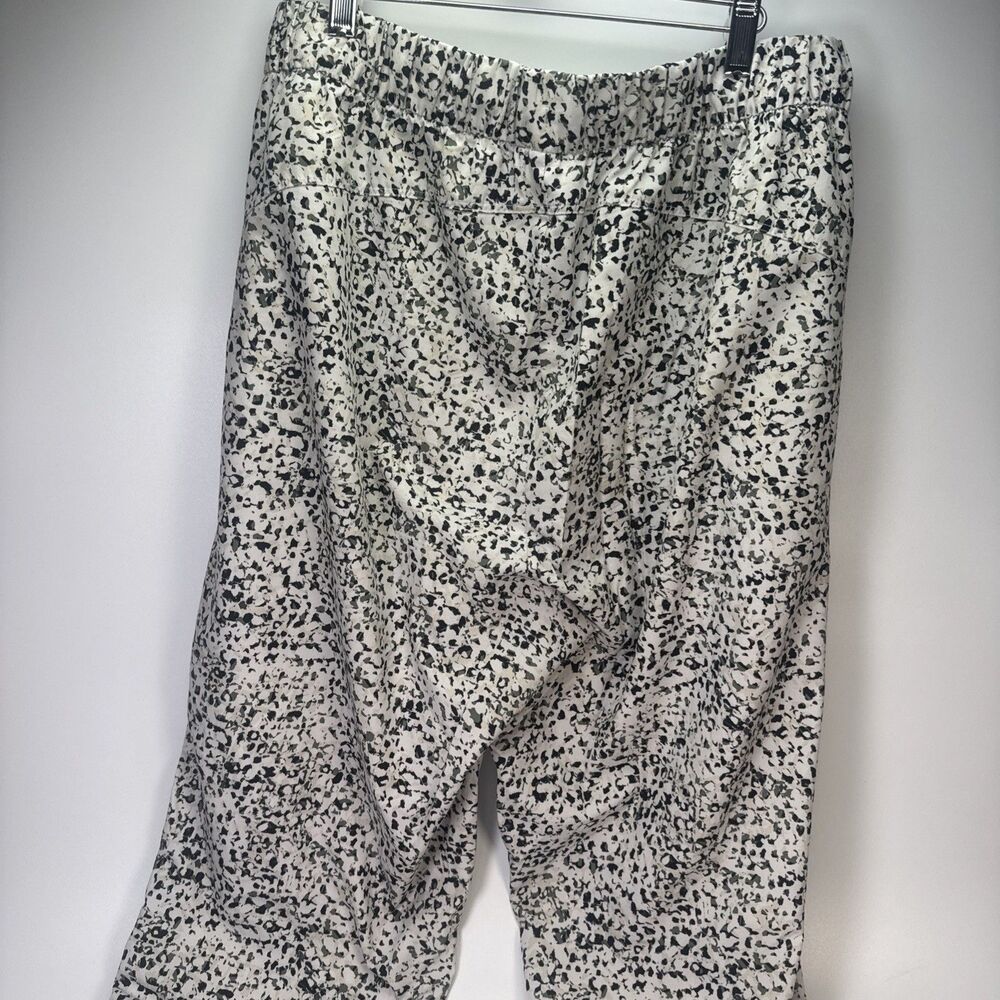 Old Navy Active Large Tall Camo Stretchtech Ankle Pants High Rise Elastic Waist - Picture 9 of 13
